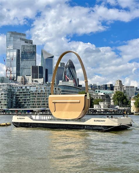 Drone filming on the Thames: the giant floating Burberry handbag